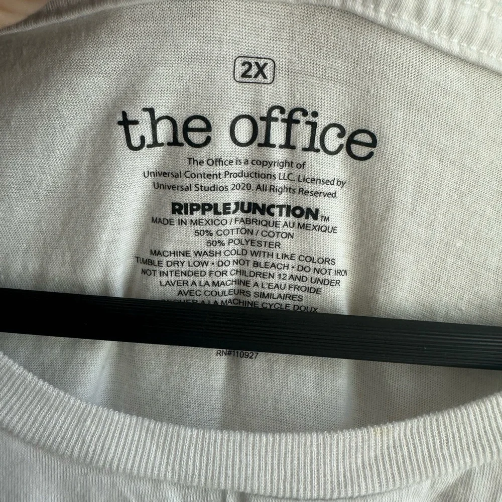 The Office Schrute Farms Tee - Picture 4 of 5